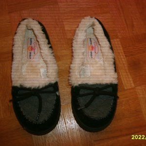 CLOUDease EARTH SPIRIT Women's Cozy House Slippers BLACK Suede Size 5-6